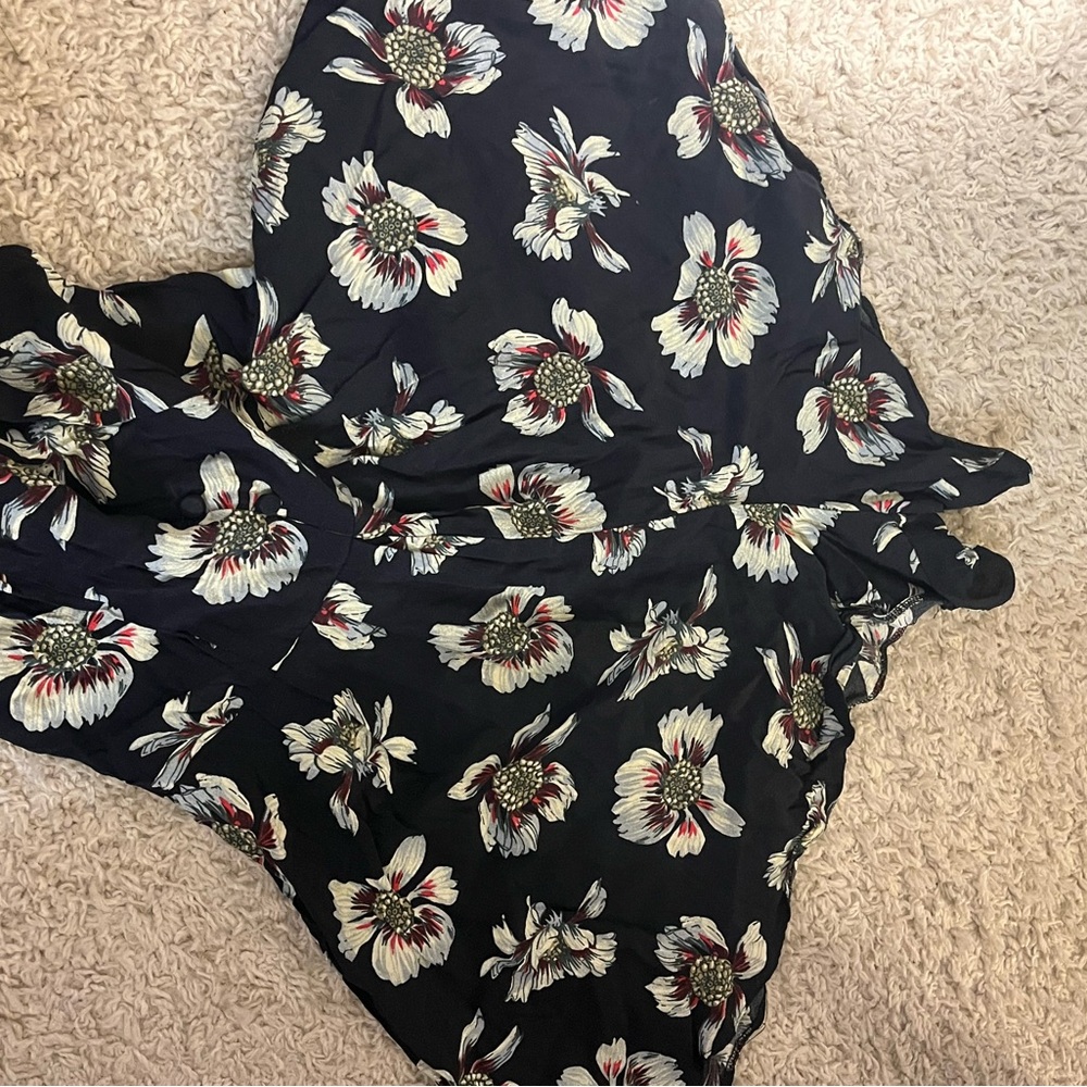 Small ASOS romper - Picture 6 of 6